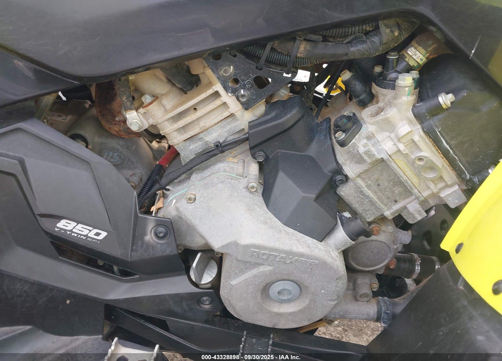2020 CAN-AM RENEGADE 850 VIN: 3JBMGAU22LJ000196