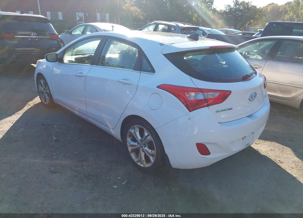 2013 HYUNDAI ELANTRA VIN: KMHD35LE8DU105988