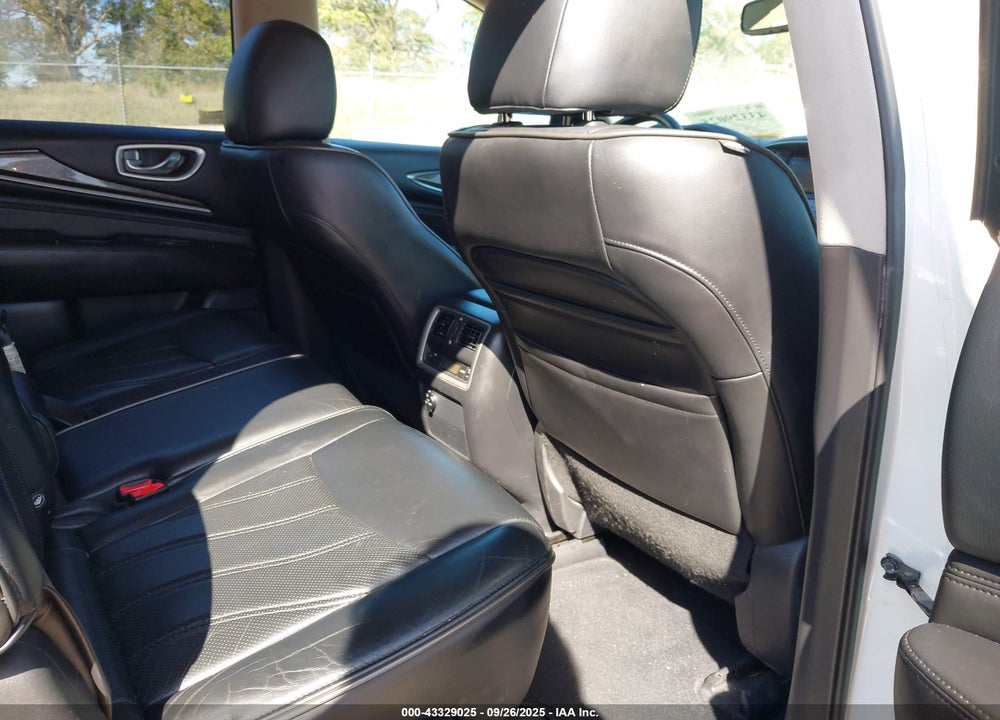 2014 INFINITI QX60 VIN: 5N1AL0MM0EC528437