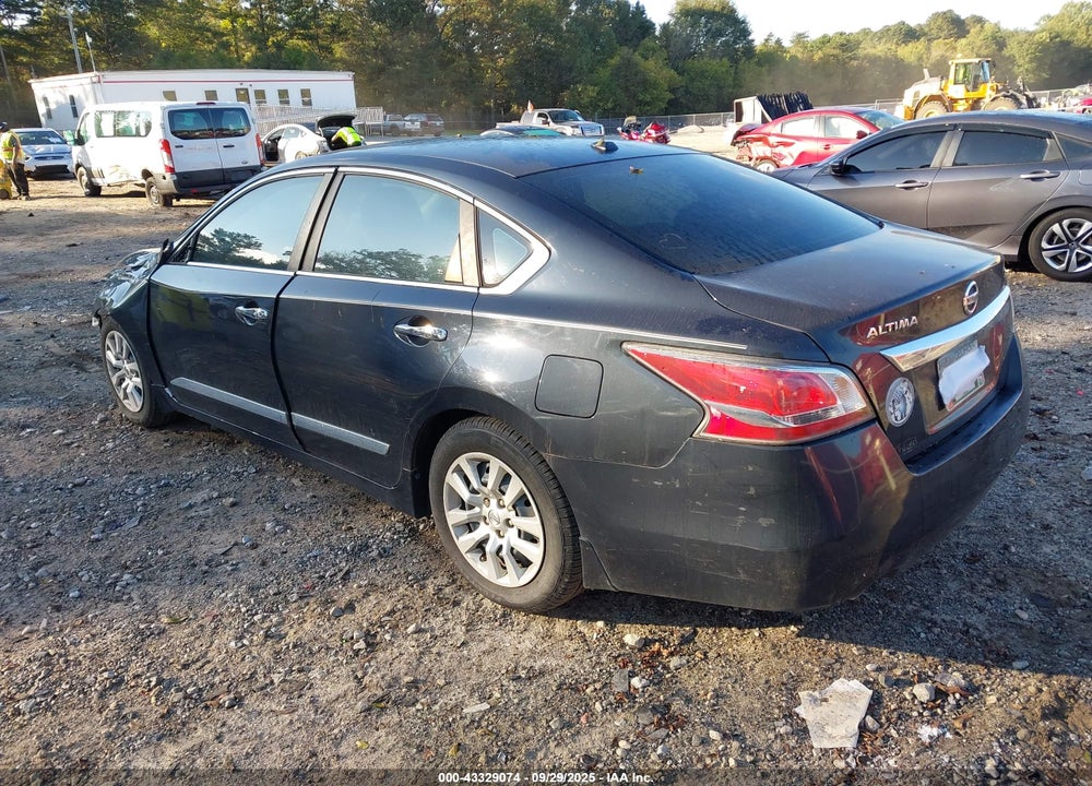 2015 NISSAN ALTIMA VIN: 1N4AL3APXFC228819