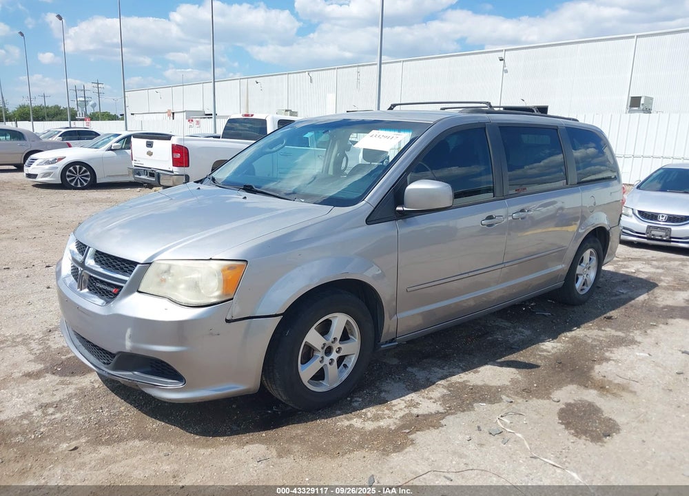 2013 DODGE GRAND CARAVAN SXT VIN: 2C4RDGCG7DR582137