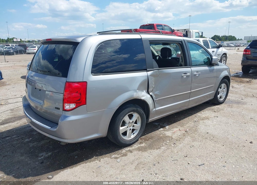 2013 DODGE GRAND CARAVAN SXT VIN: 2C4RDGCG7DR582137