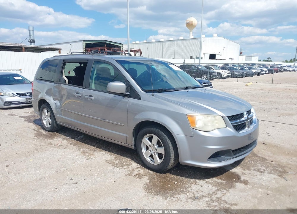 2013 DODGE GRAND CARAVAN SXT VIN: 2C4RDGCG7DR582137
