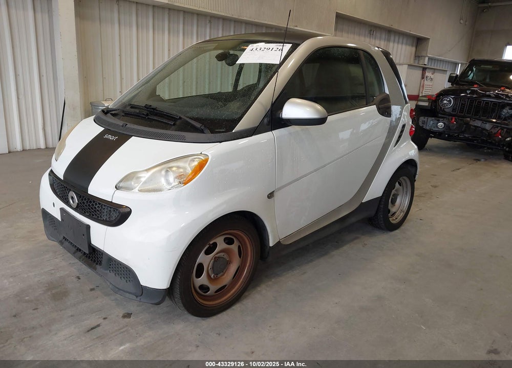2014 SMART FORTWO VIN: WMEEJ3BA8EK769921