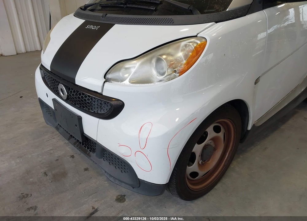 2014 SMART FORTWO VIN: WMEEJ3BA8EK769921