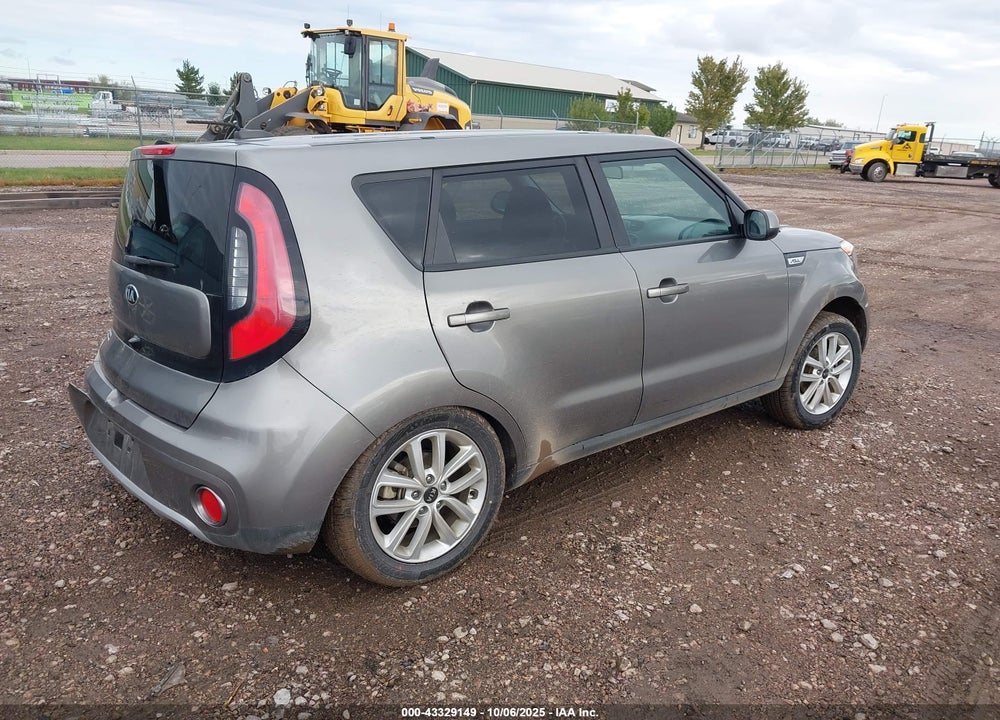 2018 KIA SOUL VIN: KNDJP3A50J7528075