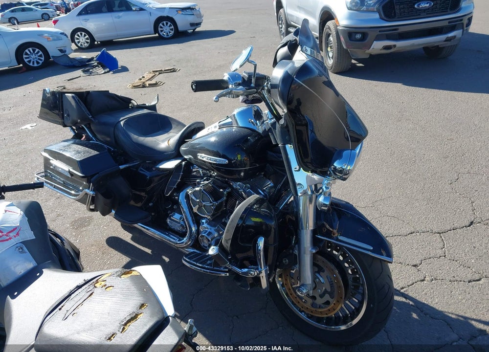 2012 HARLEY-DAVIDSON FLHTK ELECTRA GLIDE ULTRA LTD VIN: 1HD1KEM13CB650639