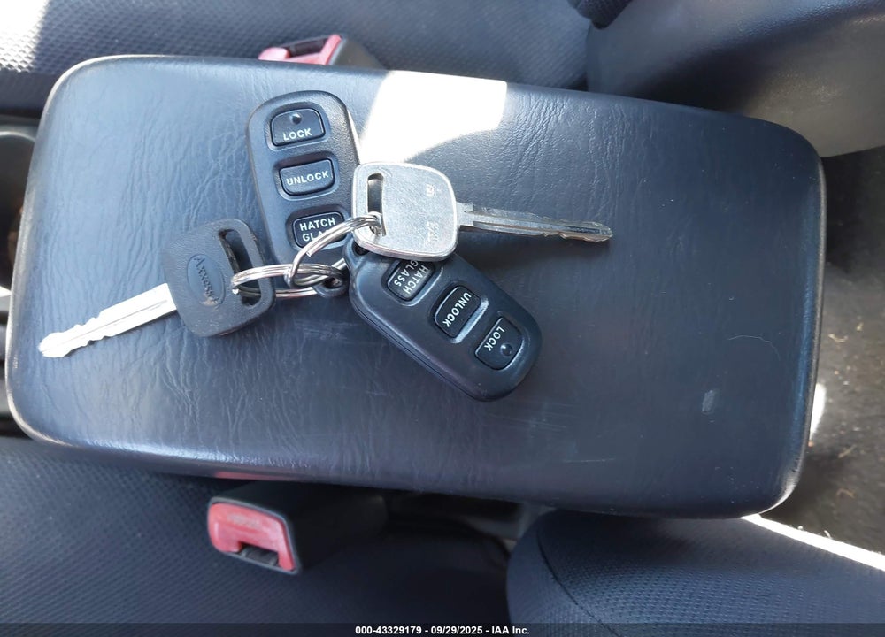 2006 PONTIAC VIBE VIN: 5Y2SL658X6Z452172