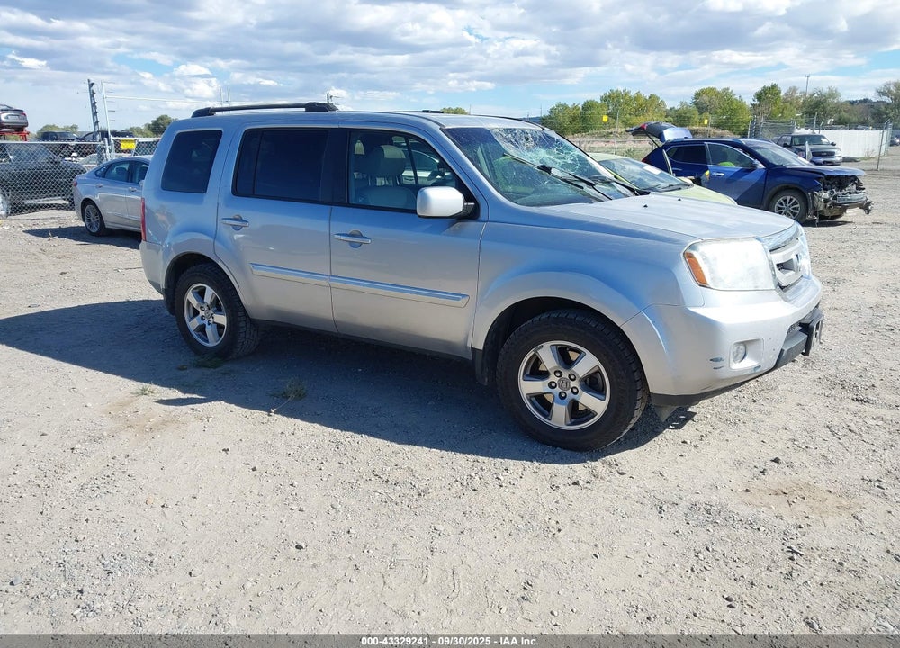 2011 HONDA PILOT EX-L VIN: 5FNYF4H74BB107292