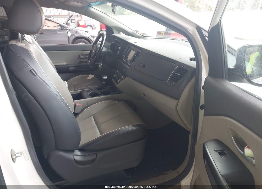 2017 KIA SEDONA LX VIN: KNDMB5C12H6325030