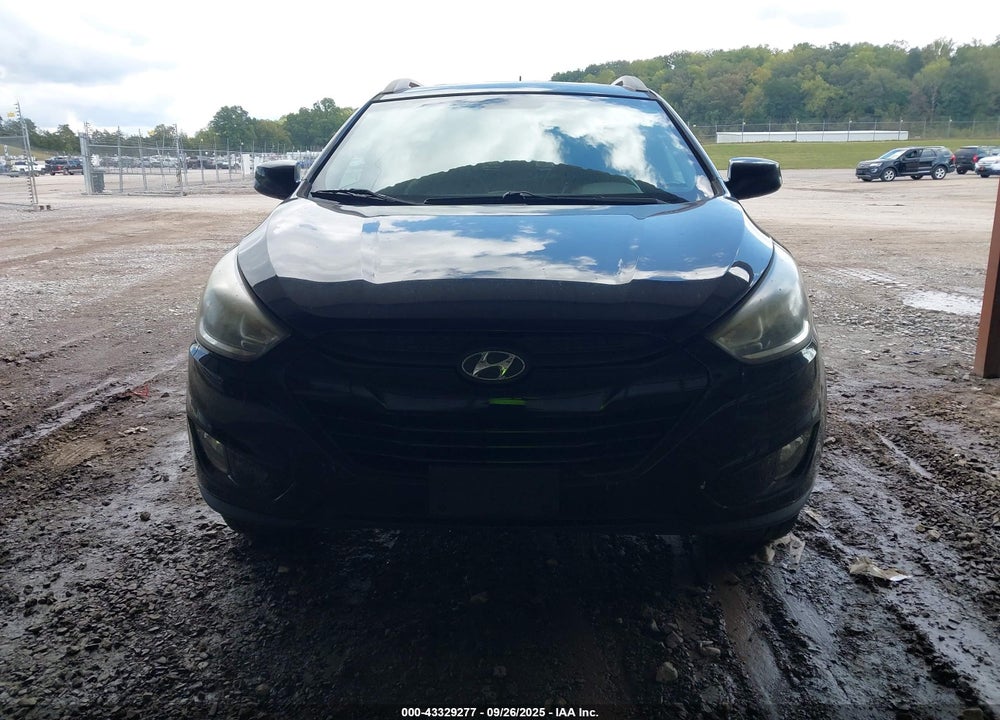 2015 HYUNDAI TUCSON VIN: KM8JUCAGXFU110962