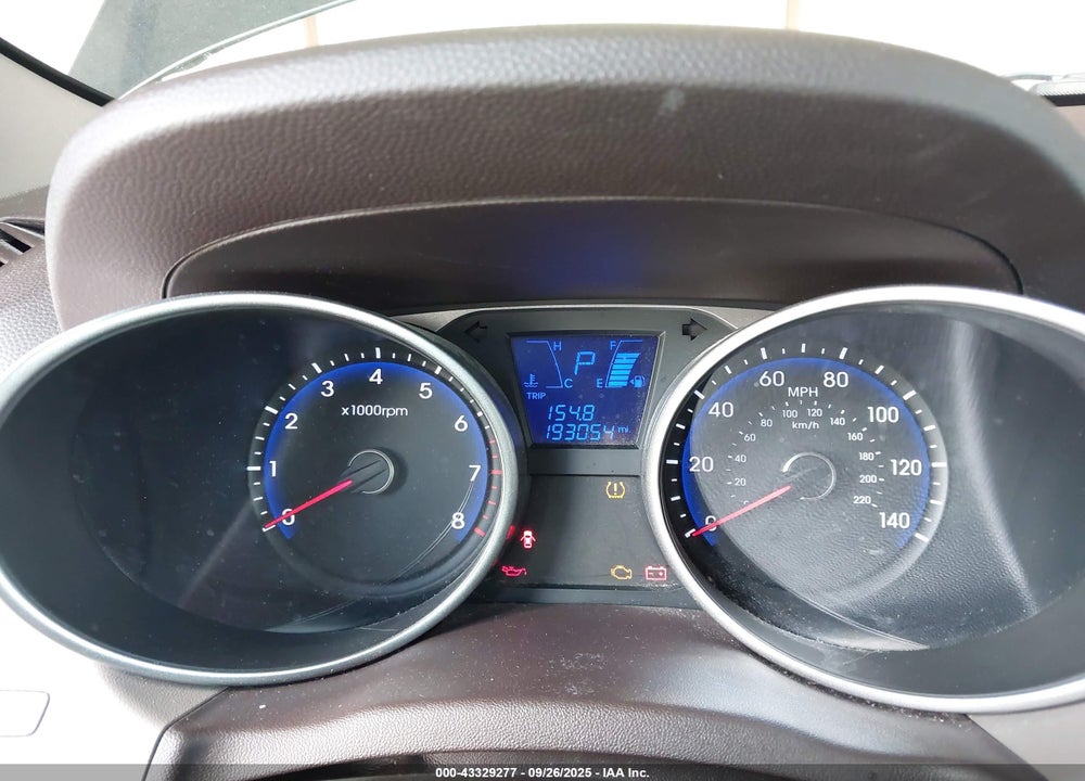2015 HYUNDAI TUCSON VIN: KM8JUCAGXFU110962