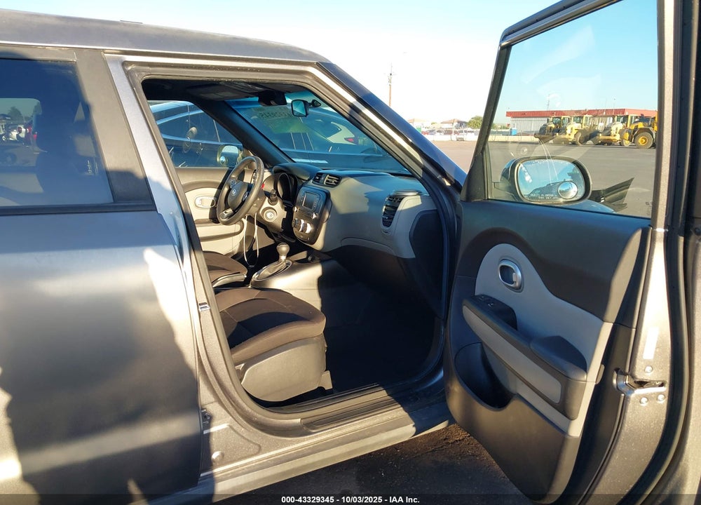 2017 KIA SOUL VIN: KNDJN2A26H7434914