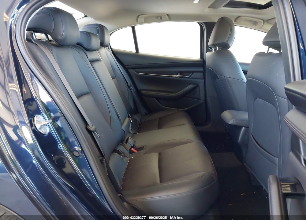 2019 MAZDA 3 VIN: 3MZBPAEM1KM100692