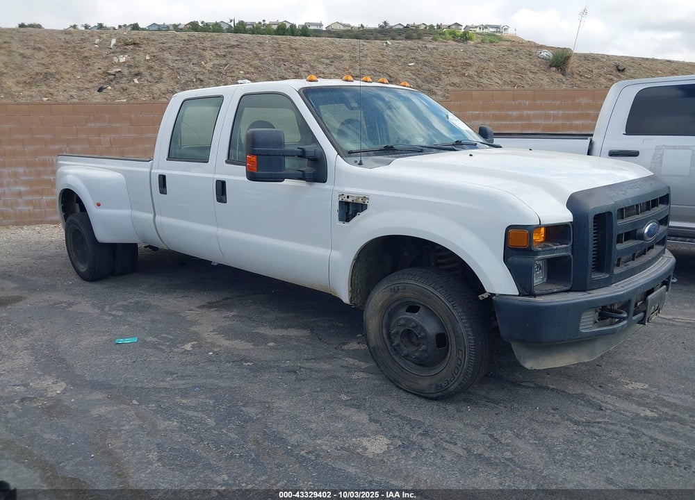 2010 FORD F-350 KING RANCH/LARIAT/XL/XLT VIN: 1FTWW3DR2AEA16062