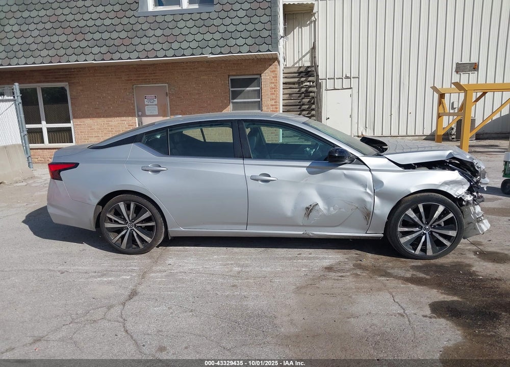 2021 NISSAN ALTIMA SR FWD VIN: 1N4BL4CV9MN365922