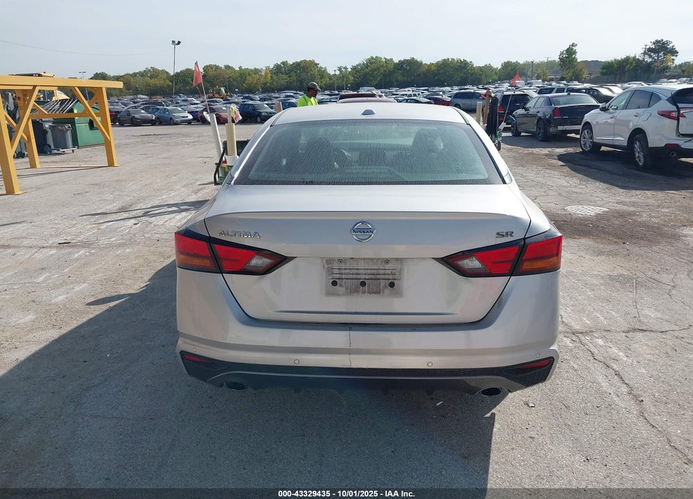 2021 NISSAN ALTIMA SR FWD VIN: 1N4BL4CV9MN365922