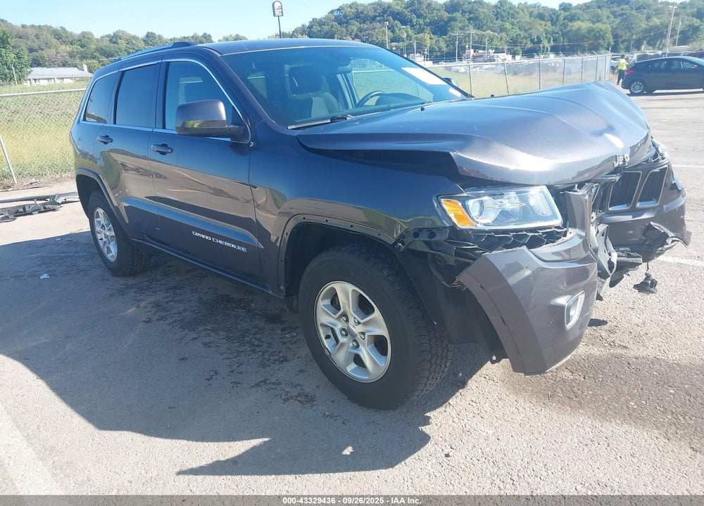 2015 JEEP GRAND CHEROKEE LAREDO VIN: 1C4RJFAG0FC238196