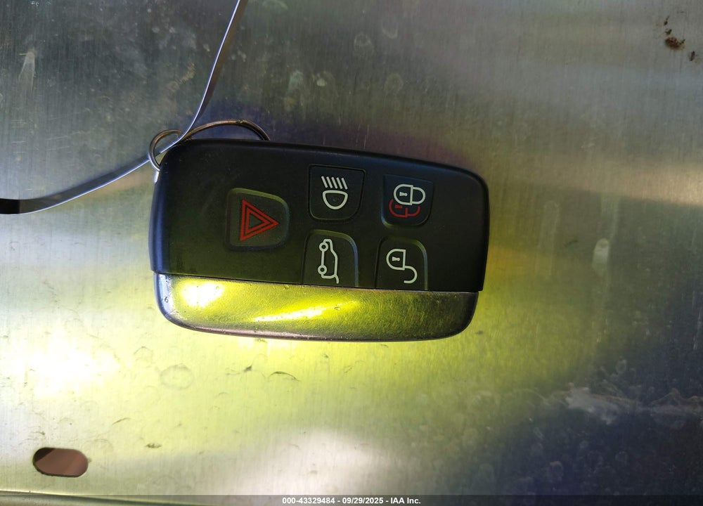 2013 LAND ROVER LR4 VIN: SALAK2D47DA653988