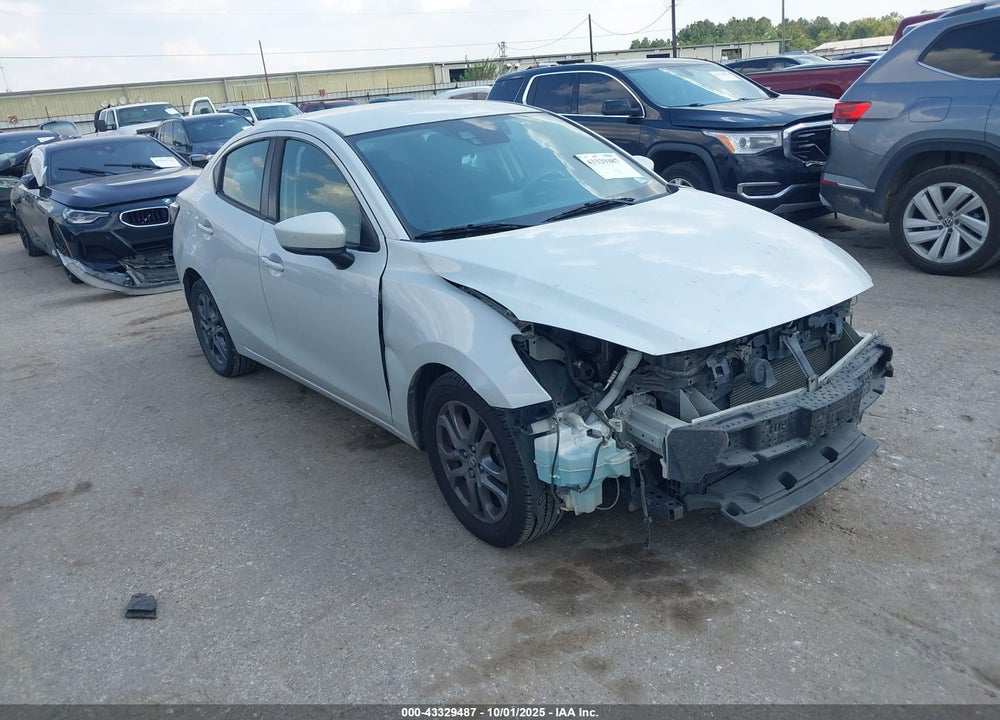 2019 TOYOTA YARIS LE VIN: 3MYDLBYV8KY500163