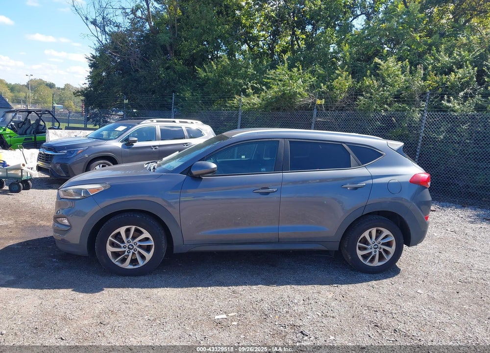 2016 HYUNDAI TUCSON VIN: KM8J3CA49GU151660