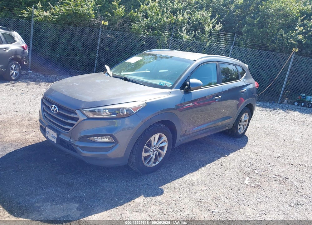 2016 HYUNDAI TUCSON VIN: KM8J3CA49GU151660