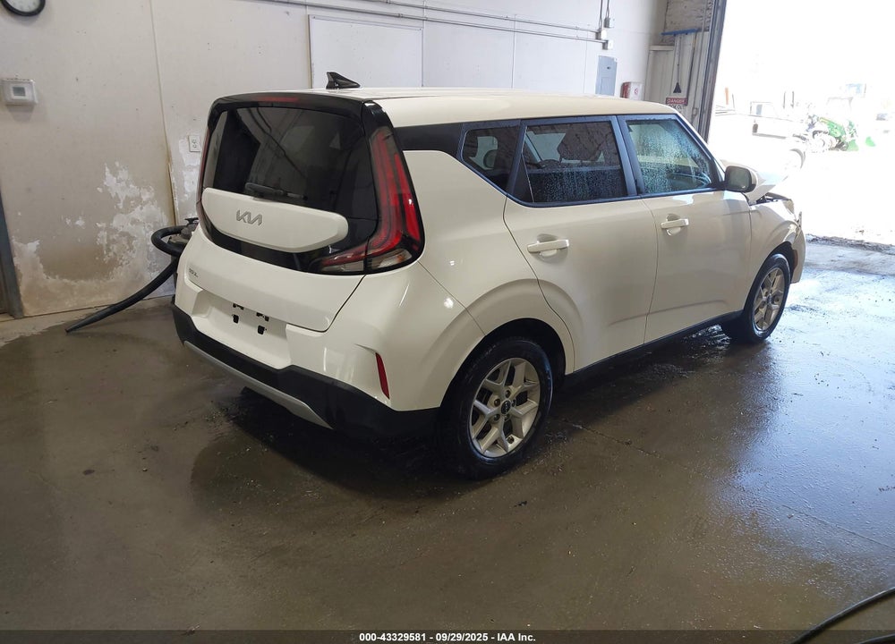 2024 KIA SOUL LX VIN: KNDJ23AU2R7239815