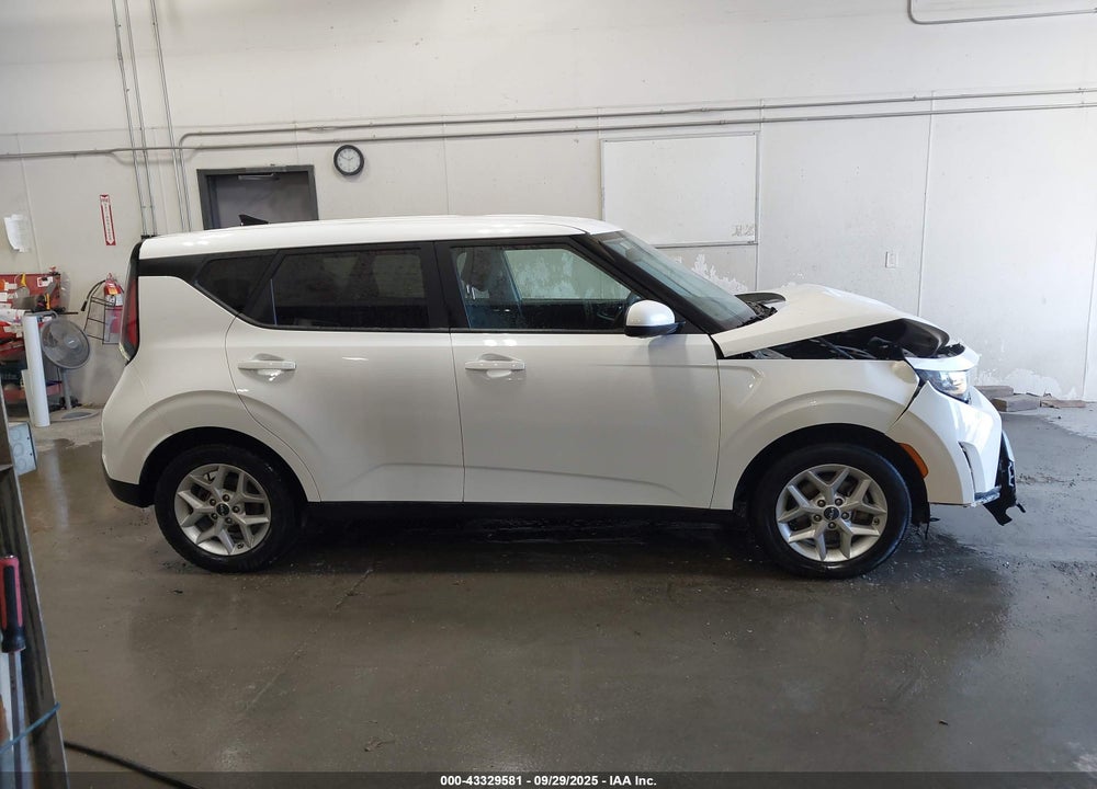2024 KIA SOUL LX VIN: KNDJ23AU2R7239815