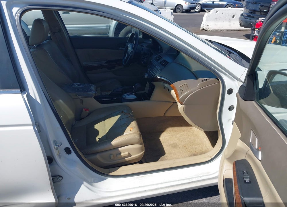 2009 HONDA ACCORD 3.5 EX-L VIN: 1HGCP368X9A034706