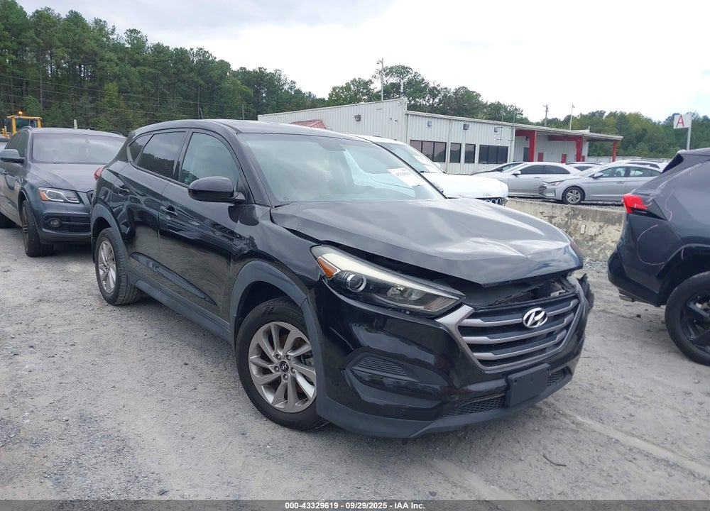 2017 HYUNDAI TUCSON SE VIN: KM8J23A4XHU306107