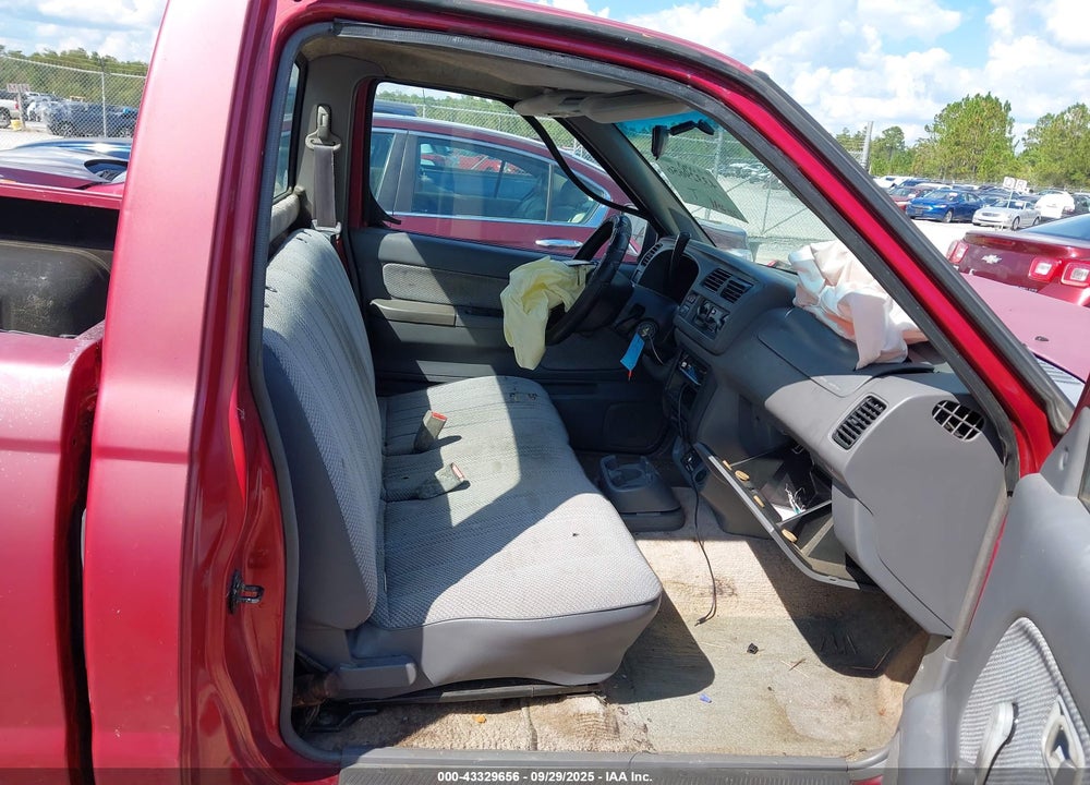 1998 NISSAN FRONTIER STANDARD/XE VIN: 1N6DD21S7WC325069
