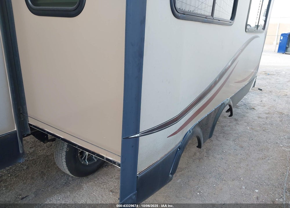 2014 HEARTLAND NORTH TRAILER VIN: 5SFNB3628EE266917