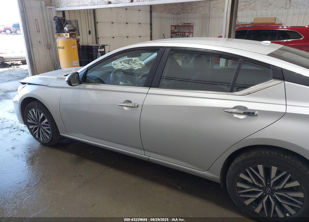 2025 NISSAN ALTIMA SV AWD VIN: 1N4BL4DW1SN374473