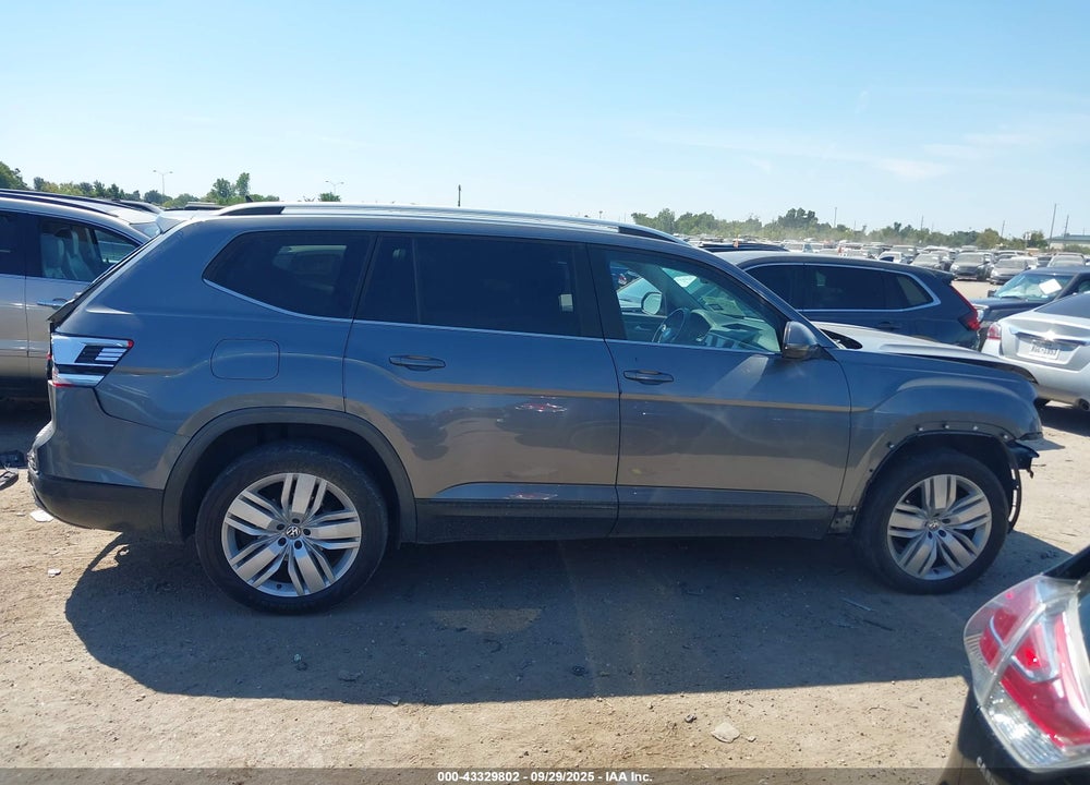 2019 VOLKSWAGEN ATLAS VIN: 1V2WR2CA9KC622113