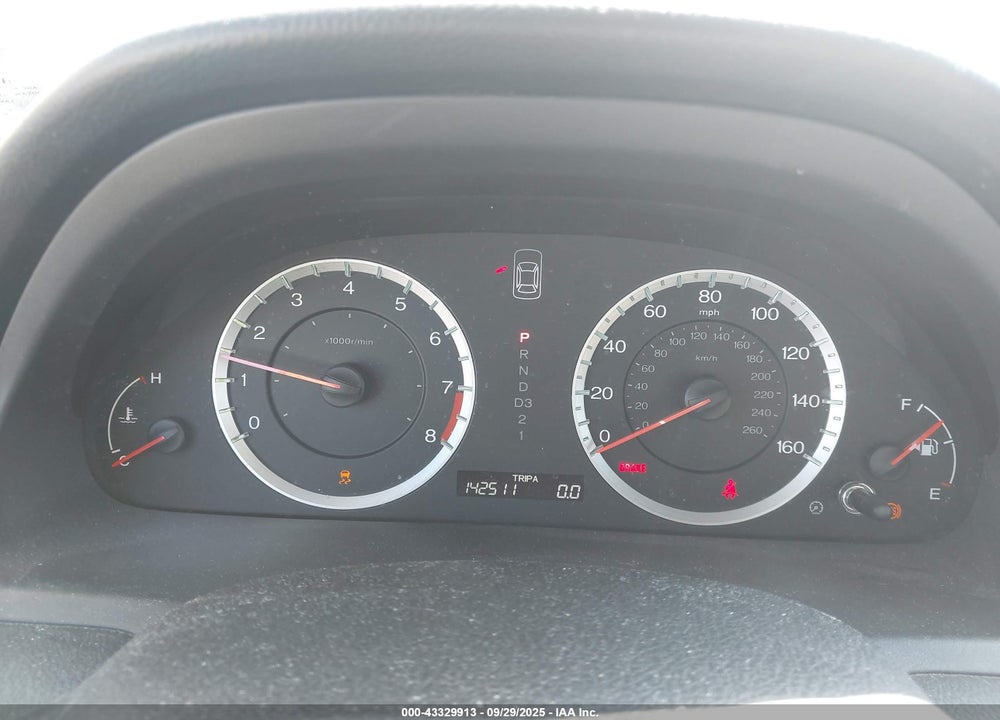 2012 HONDA ACCORD VIN: 1HGCP2F82CA049976