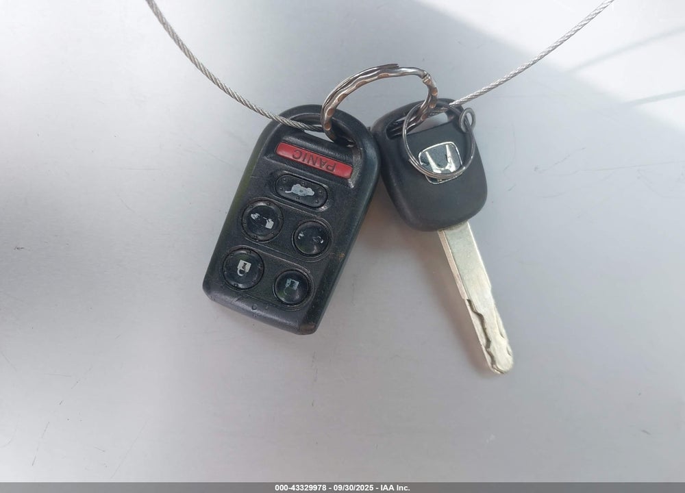 2007 HONDA ODYSSEY TOURING VIN: 5FNRL38827B078186