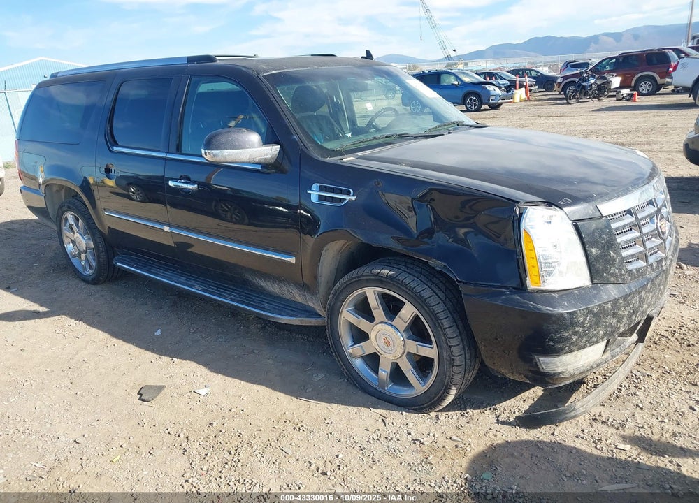 2014 CADILLAC ESCALADE ESV LUXURY VIN: 1GYS4HEF5ER178976
