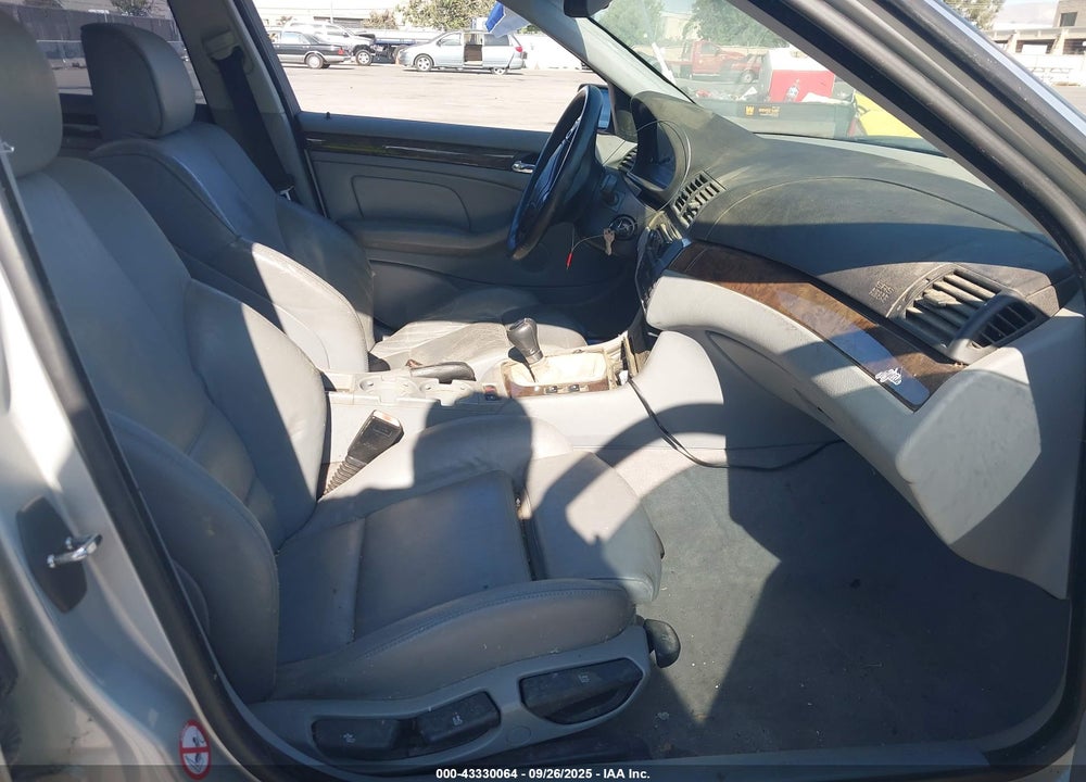 2000 BMW 323I VIN: WBAAM3345YKC72665