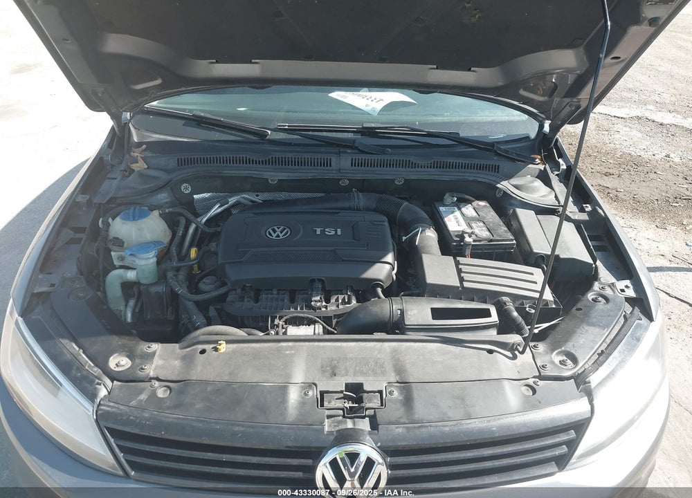 2014 VOLKSWAGEN JETTA 1.8T SE VIN: 3VWD17AJ7EM359264