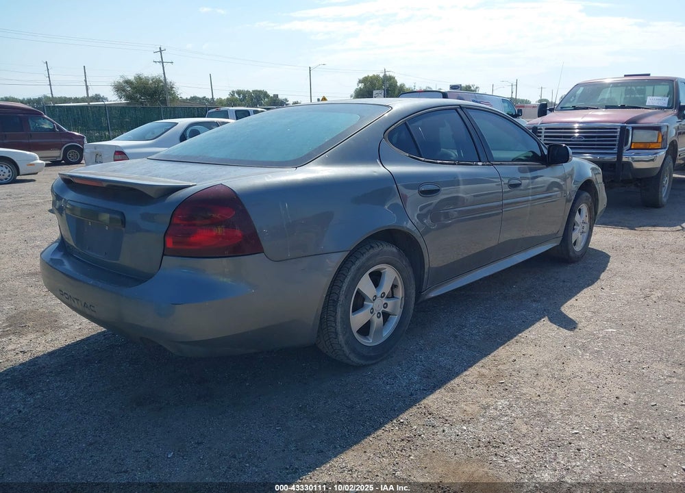 2007 PONTIAC GRAND PRIX VIN: 2G2WP552471200749