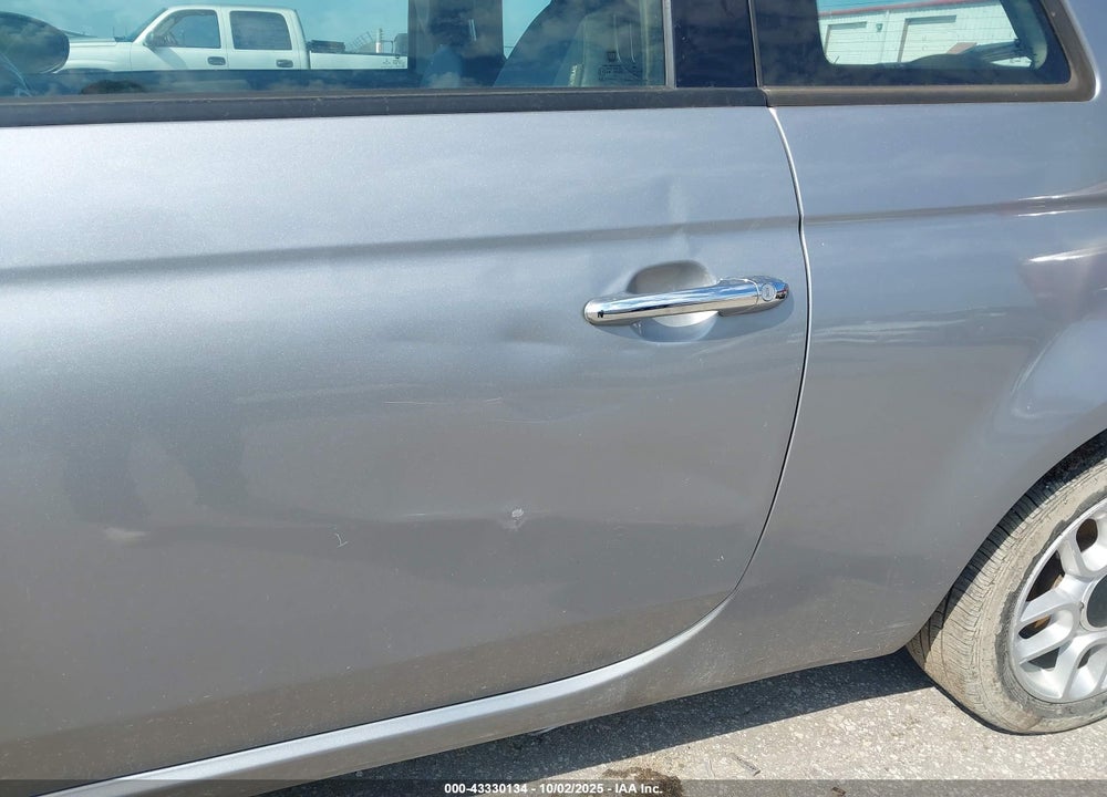 2015 FIAT 500 VIN: 3C3CFFAR6FT623845