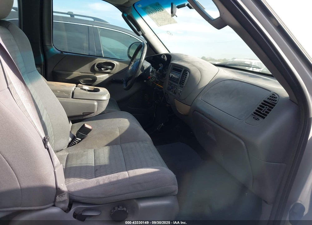 2003 FORD F-150 XL/XLT VIN: 1FTRX17253KA20415