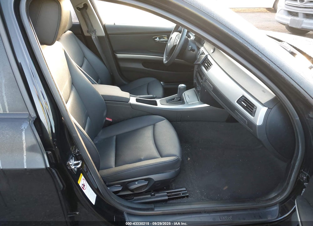 2006 BMW 325I VIN: WBAVB13536PT14882