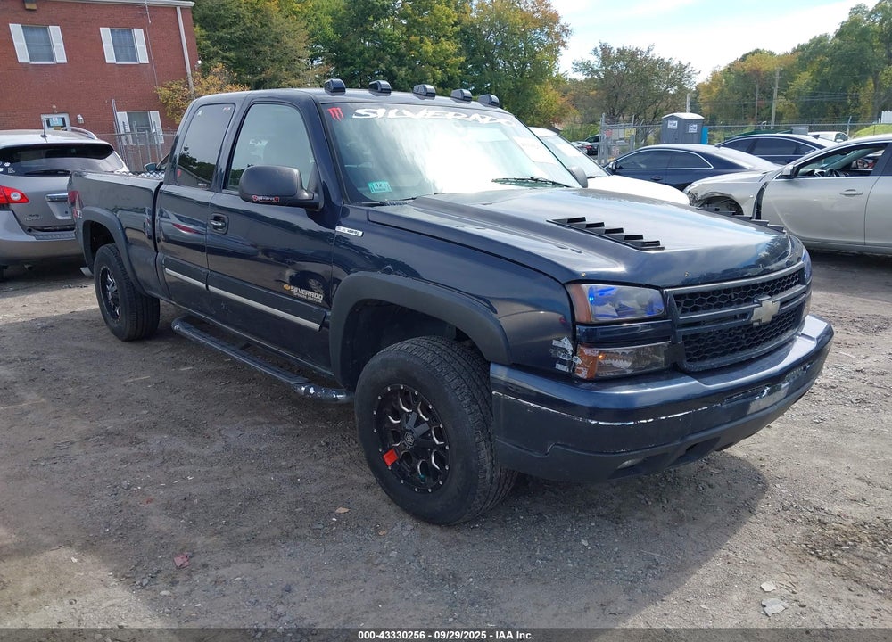 2007 CHEVROLET SILVERADO 1500 CLASSIC LS/LT1/WORK TRUCK VIN: 1GCEK19V67E115185