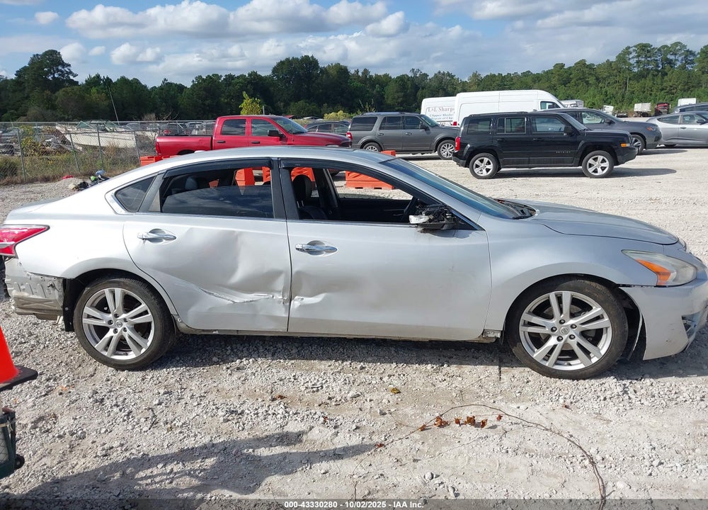 2015 NISSAN ALTIMA VIN: 1N4BL3AP2FC496302
