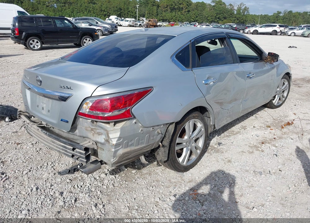 2015 NISSAN ALTIMA VIN: 1N4BL3AP2FC496302