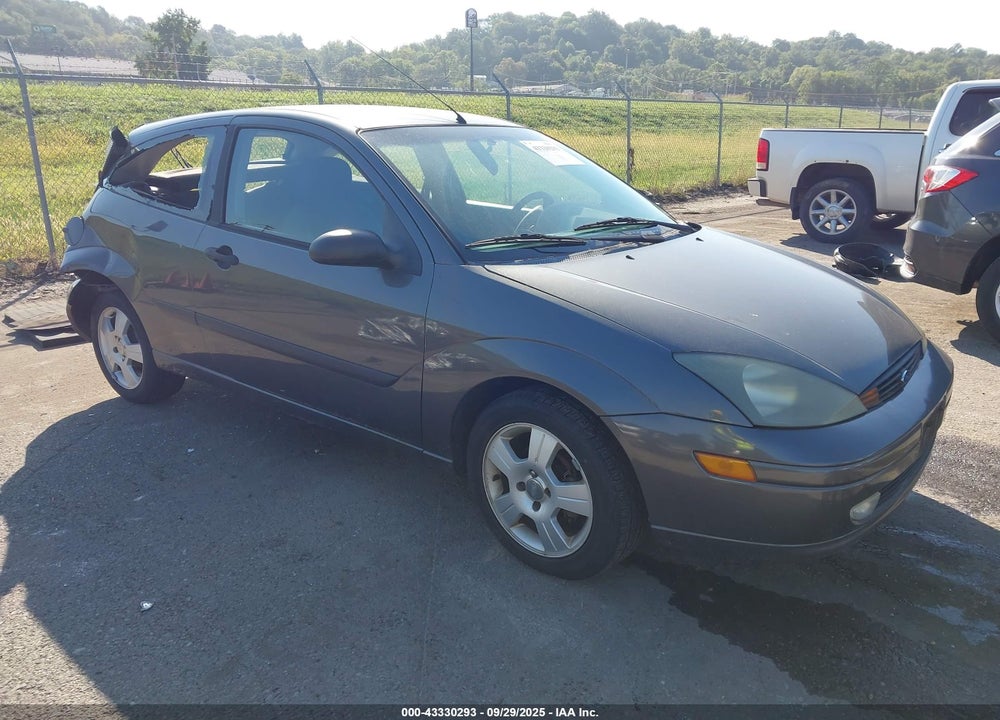 2003 FORD FOCUS ZX3 VIN: 3FAFP313X3R114873