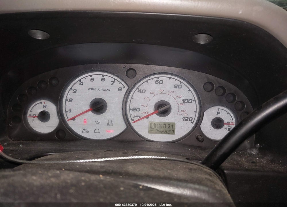 2001 FORD ESCAPE XLT VIN: 1FMYU03151KB27145
