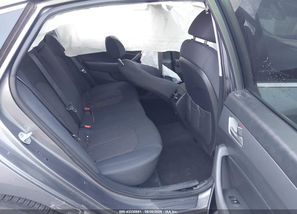 2018 HYUNDAI SONATA VIN: 5NPE34AF1JH721360
