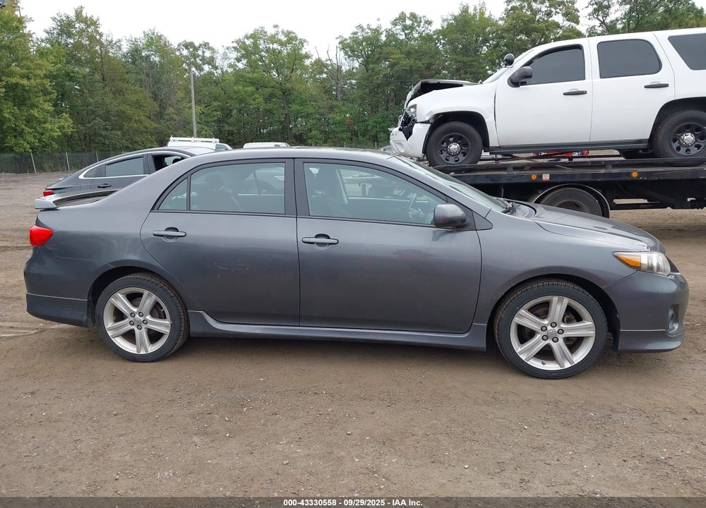 2013 TOYOTA COROLLA VIN: 2T1BU4EE8DC015897